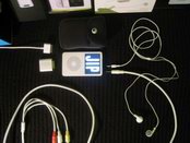 iPod V.generace + příslušenství